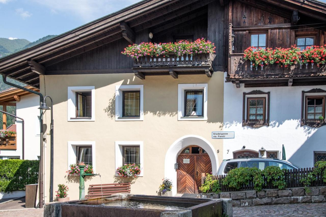 Apartments Heidenberger Fienili Colle Isarco Exterior photo